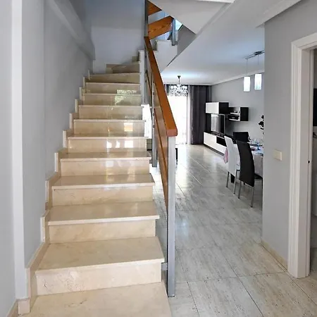 3 Bedrooms House In Costa Adeje 10 Mins From Beach
