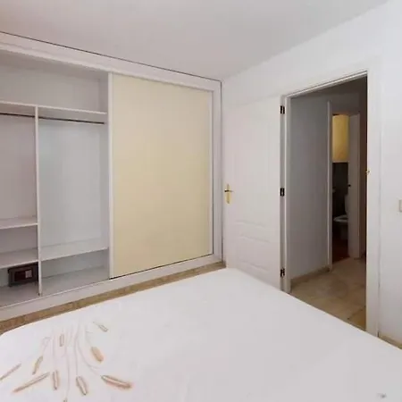 3 Bedrooms House In Costa Adeje 10 Mins From Beach Villa