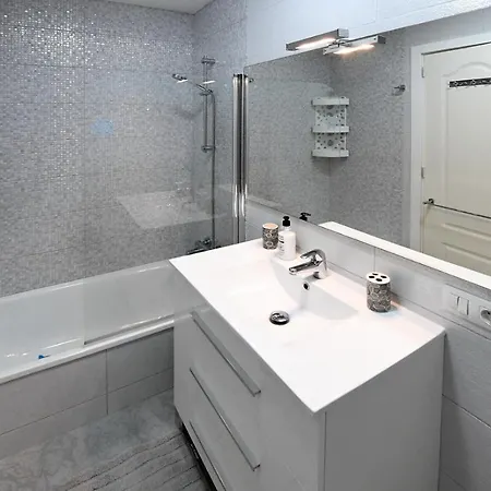3 Bedrooms House In Costa Adeje 10 Mins From Beach וילה *